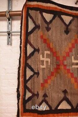 Antique LARGE Navajo Rug native American Indian Crystal Whirling Logs 62x47 VTG