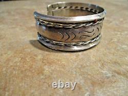 CLASSIC! Vintage Navajo Sterling Silver STAMPED DESIGN Bracelet