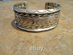 CLASSIC! Vintage Navajo Sterling Silver STAMPED DESIGN Bracelet