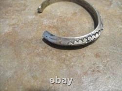 SPLENDID! Vintage Navajo Carinated Sterling Silver STAMPED DESIGN Bracelet