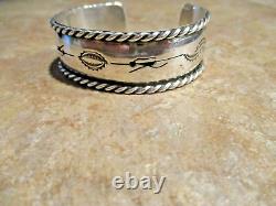 SUBSTANTIAL Vintage Navajo Sterling Silver STAMPED BIRD Design Bracelet