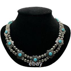 Stunning Vintage Navajo Turquoise and Sterling Silver 925 Necklace 20