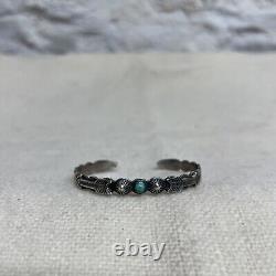 Vintage (20s 30s) Navajo Indian Handmade Coin Silver TURQUOISE Cuff Bracelet