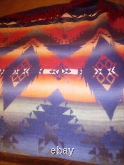 Vintage Beacon Wool Blanket American Indian With Yarn Fringe Trim 72X 62