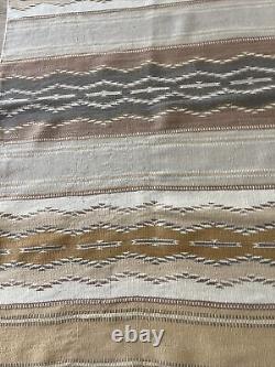 Vintage Chinle Navajo Indian Rug 49 x 32 Wool