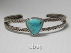 Vintage MID Century Navajo Indian Sterling Silver Turquoise Bracelet