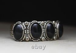 Vintage Native American Navajo Black Onyx Sterling Silver Cuff Bracelet