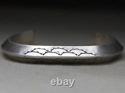 Vintage Native American Navajo Sterling Silver Carinated Cuff Bracelet