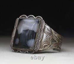 Vintage Native American Navajo Sterling Silver Snowflake Jasper Cuff Bracelet