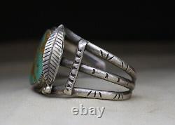 Vintage Native American Navajo Turquoise Sterling Silver Cuff Bracelet