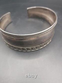 Vintage Navajo Cuff Bracelet Sterling Silver