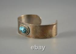 Vintage Navajo Indian Sterling Silver Bracelet Cuff Turquoise Stone Signed