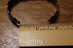 Vintage Navajo Turquoise Sterling Silver cuff bracelet