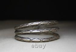 Bracelet en argent sterling Navajo américain natif vintage de grande taille à double tige