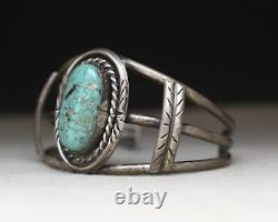 Bracelet manchette en argent sterling et turquoise de l'Amérindien Navajo vintage