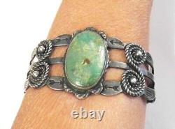 Bracelet manchette vintage en turquoise verte estampillée en argent sterling de la tribu Navajo