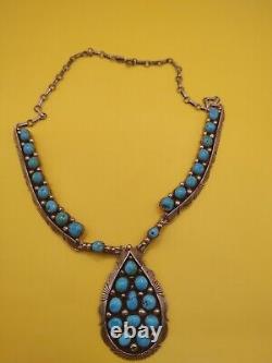 Collier en argent sterling et turquoise de Kenneth Jones, Amérindien natif