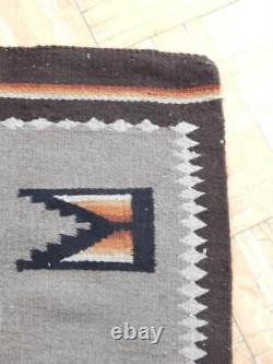 Tapis de coureur vintage Navajo indien Xtra Large 32x74.5 Deux Grey Hills