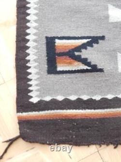 Tapis de coureur vintage Navajo indien Xtra Large 32x74.5 Deux Grey Hills